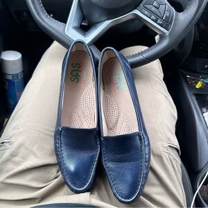 SAS Simplify Slip On Loafers Womens Size 10 N Narrow Navy Blue Comfort Loafers